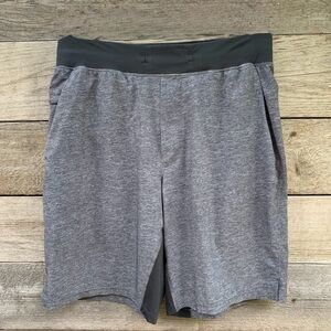 Lululemon THE Short Mens Linerless 9”  Grey Coal -XL